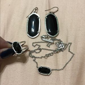 Kendra Scott set